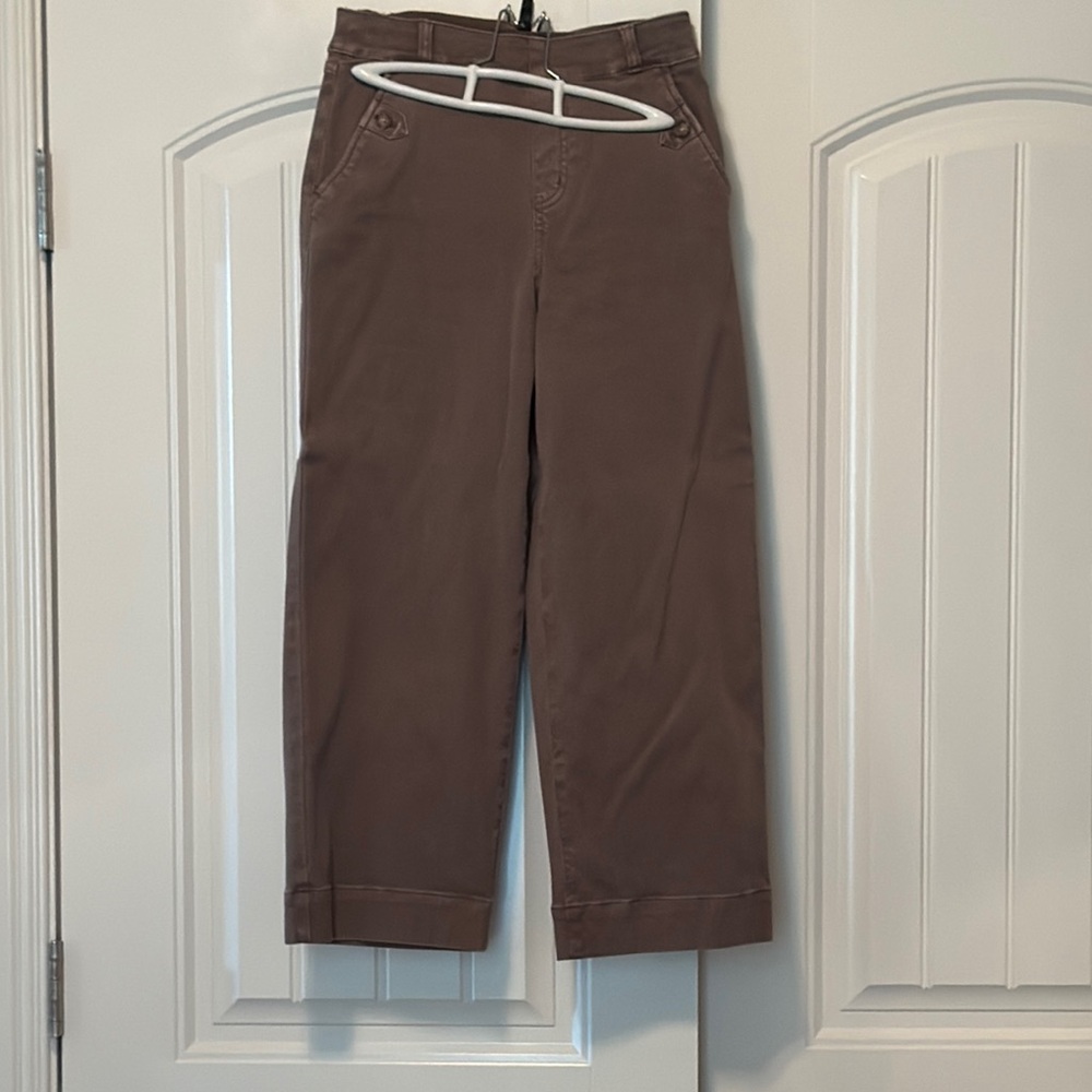 SPANX Brown Capri Pants with Wide-Leg Design